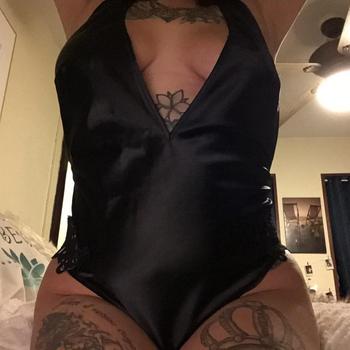 3308798121, 23 Caucasian female escort, Akron