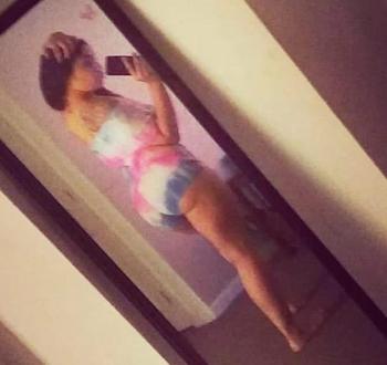 Winter, 26  female escort, Akron