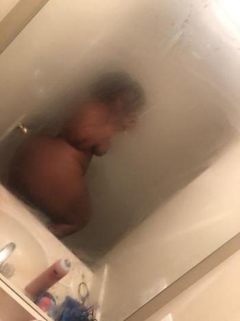 234-386-3285, 27  female escort, Akron