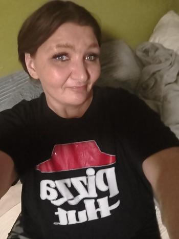 Ari, 34  female escort, Akron