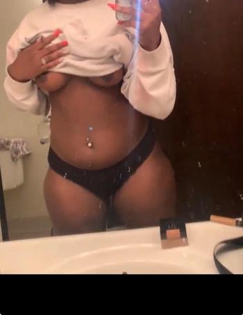 216-493-6077, 25  female escort, Akron