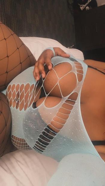 Chanel, 22  female escort, Akron