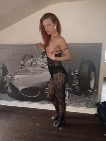 2022503001, female escort, Akron