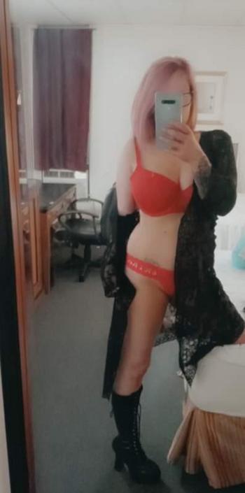 2342496888, female escort, Akron
