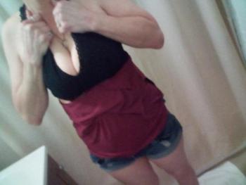 2342373578, female escort, Akron