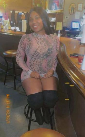 2342514946, female escort, Akron